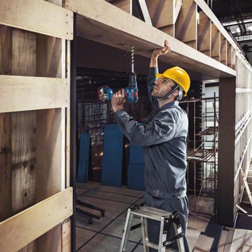 TALADRO ATORNILLADOR GSB 18 V-50 - C/ PERC - C/2BAT - C/MALETIN - 18V