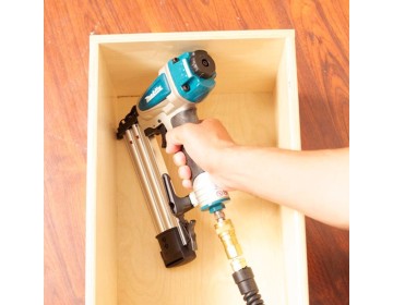 CLAVADORA NEUMATICA - AF505N CLAVOS 15-50MM MAKITA