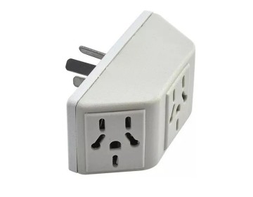 ENCHUFE ADAPTADOR TRIPLE 10A SURI SA